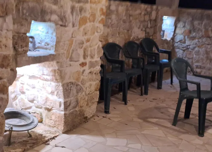 Trullo Madonna Della Grotta