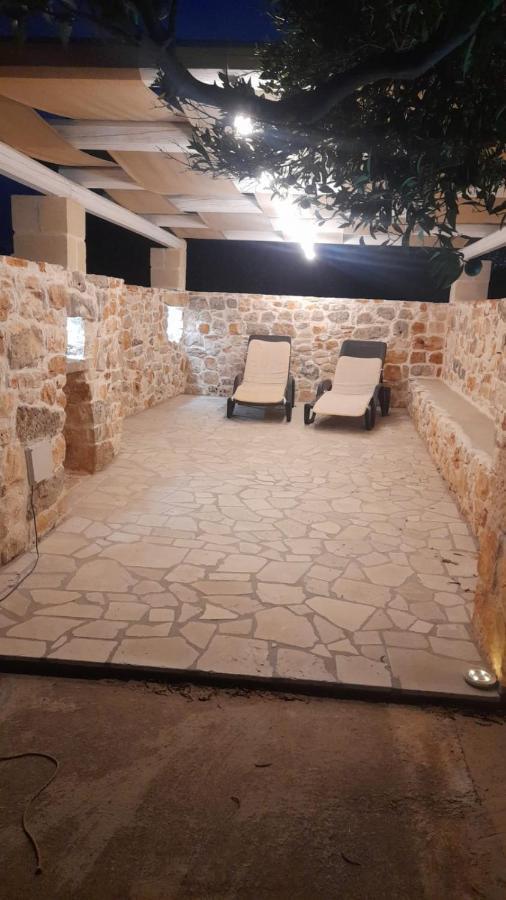 Trullo Madonna Della Grotta *
